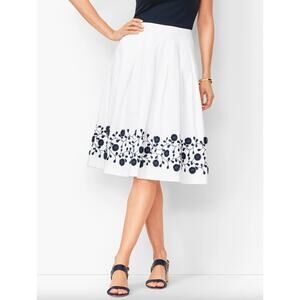 Talbots Pleated Floral-Border Skirt Size 6P Easter Preppy Office Knee Length